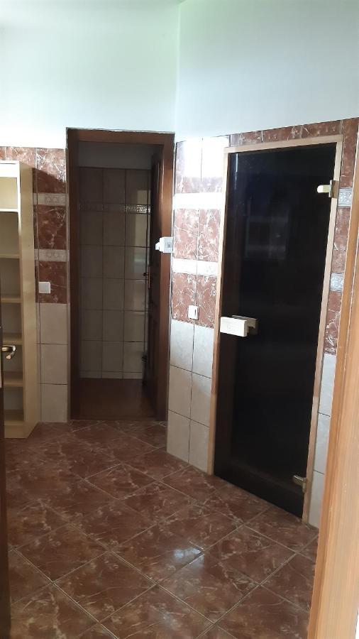 Bajusz Vendeghaz Hotel Tornyosnémeti Exterior foto
