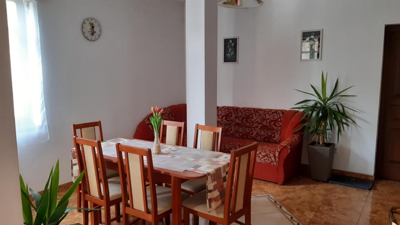 Bajusz Vendeghaz Hotel Tornyosnémeti Exterior foto