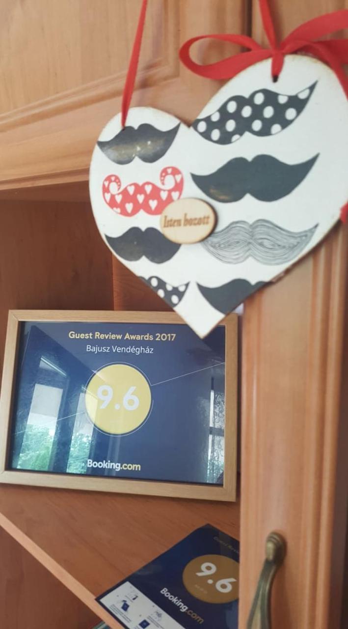 Bajusz Vendeghaz Hotel Tornyosnémeti Exterior foto
